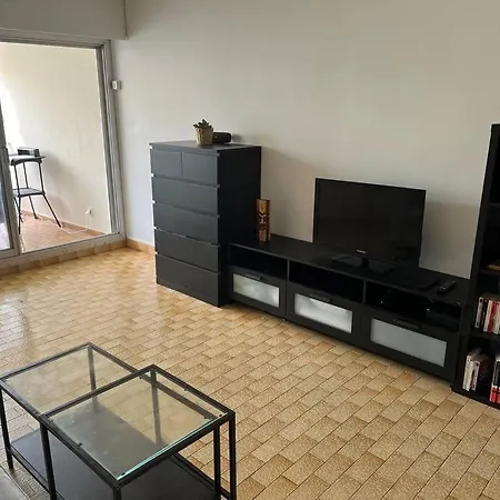 Face A La Mer, Au Zenith Apartment